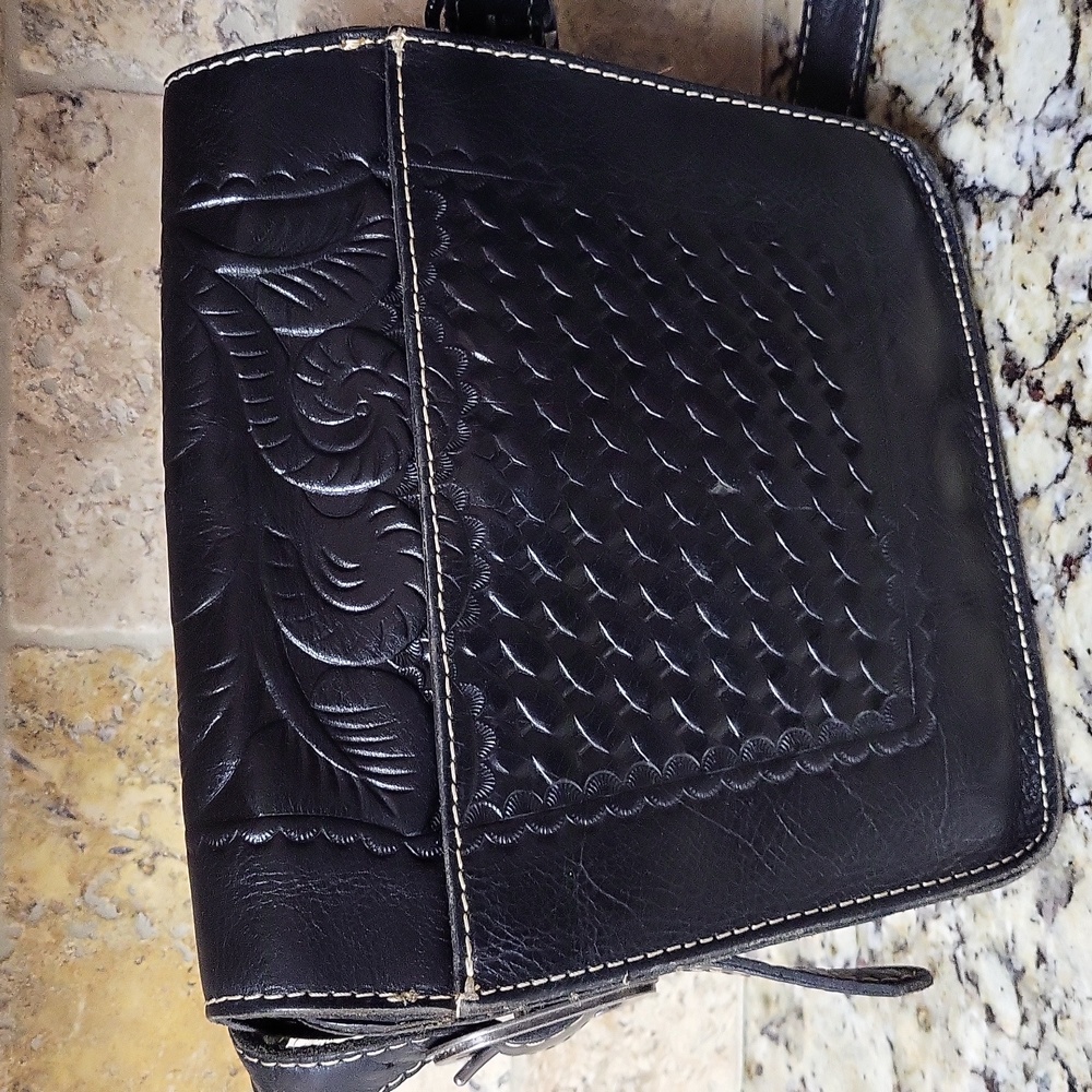 Patricia Nash Black Crossbody - Picture 4 of 12